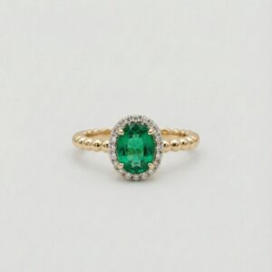 Zomorrod Oval Emerald Ring , yellow gold